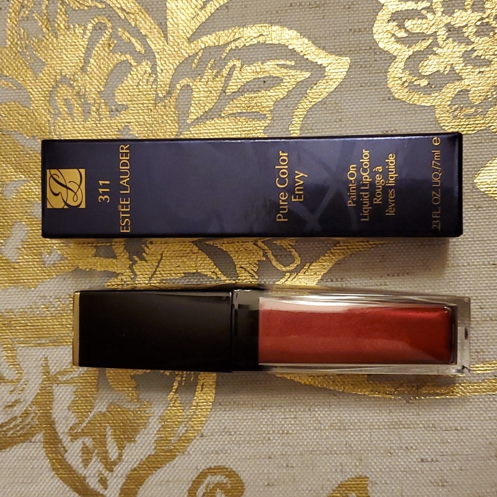 Estee Lauder Pure Color Envy Liquid (NEW)
